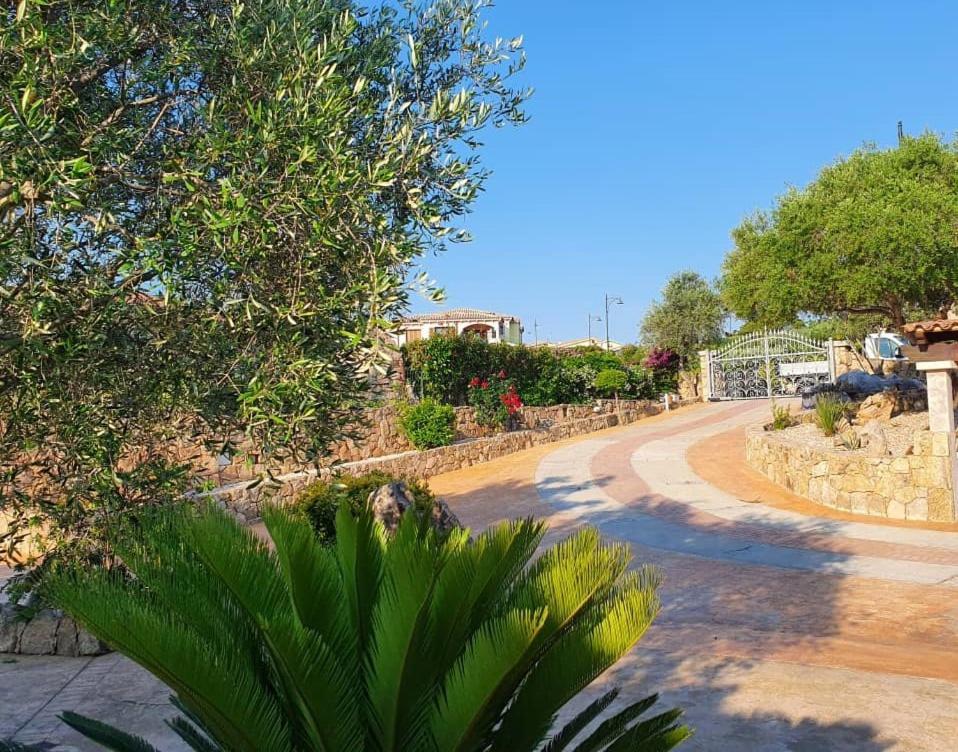 Villa Saba Olbia Extérieur photo